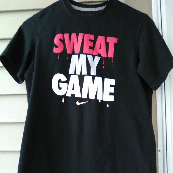 Nike Other - Nike Top boys short sleeves